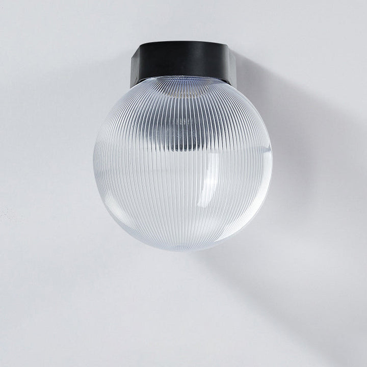 Moderne Enkelhet Vanntett Orb Polykarbonat Akryl 1-Lys Vegglampe For Utendørs Patio | Skanto