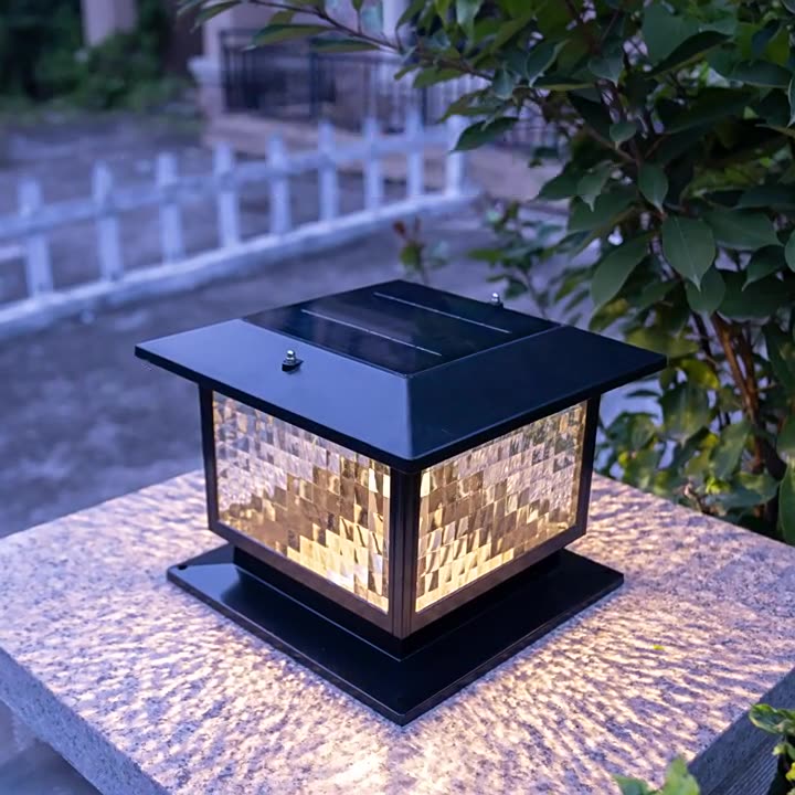 Moderne Minimalistisk Solvannrett Rektangulær Diamant Stripe Glasseskjerm Aluminium Ramme LED Post Hodelampe For Hage | Skanto
