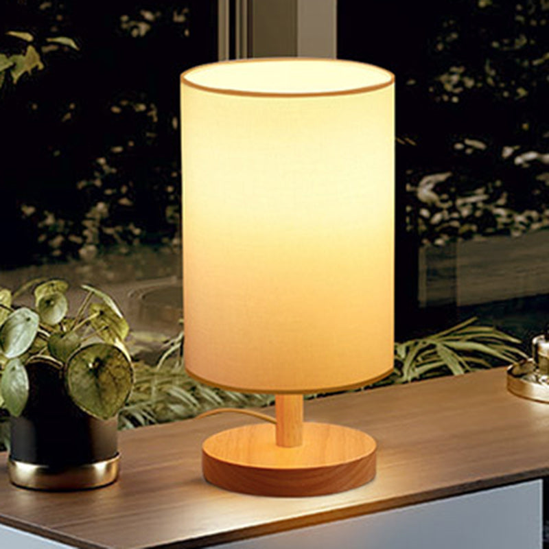 Skanto | Tradisjonell japansk sylinder trestoff 1-lamps bordlampe for stuen