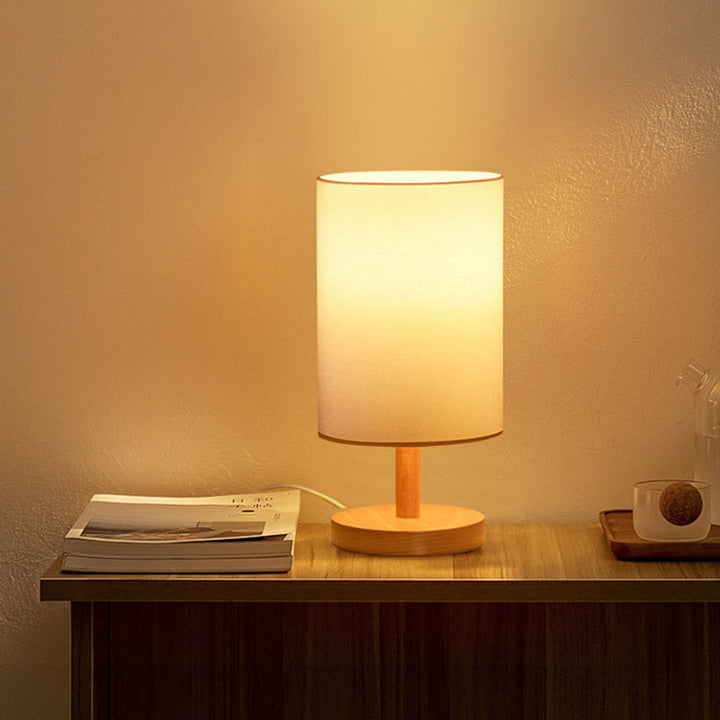 Skanto | Tradisjonell japansk sylinder trestoff 1-lamps bordlampe for stuen