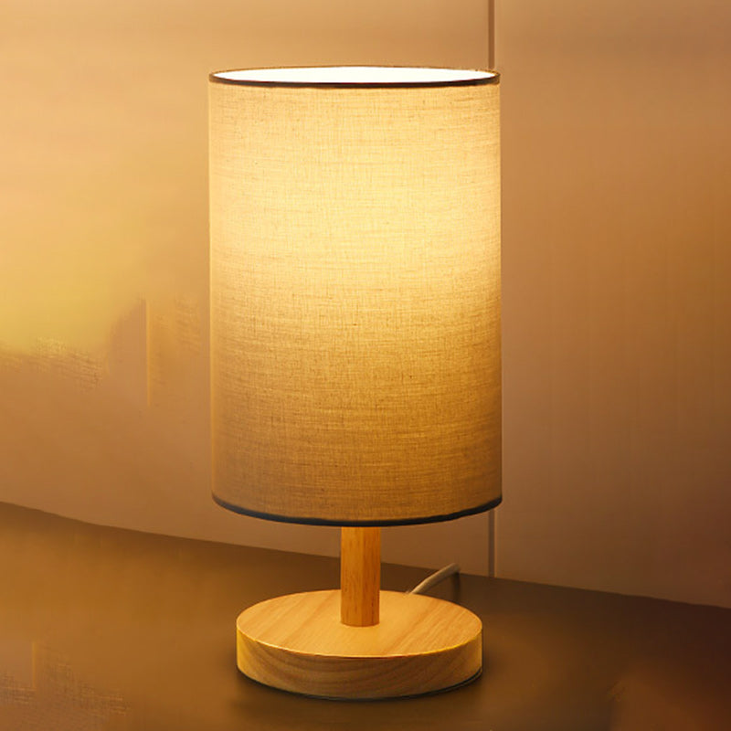 Skanto | Tradisjonell japansk sylinder trestoff 1-lamps bordlampe for stuen