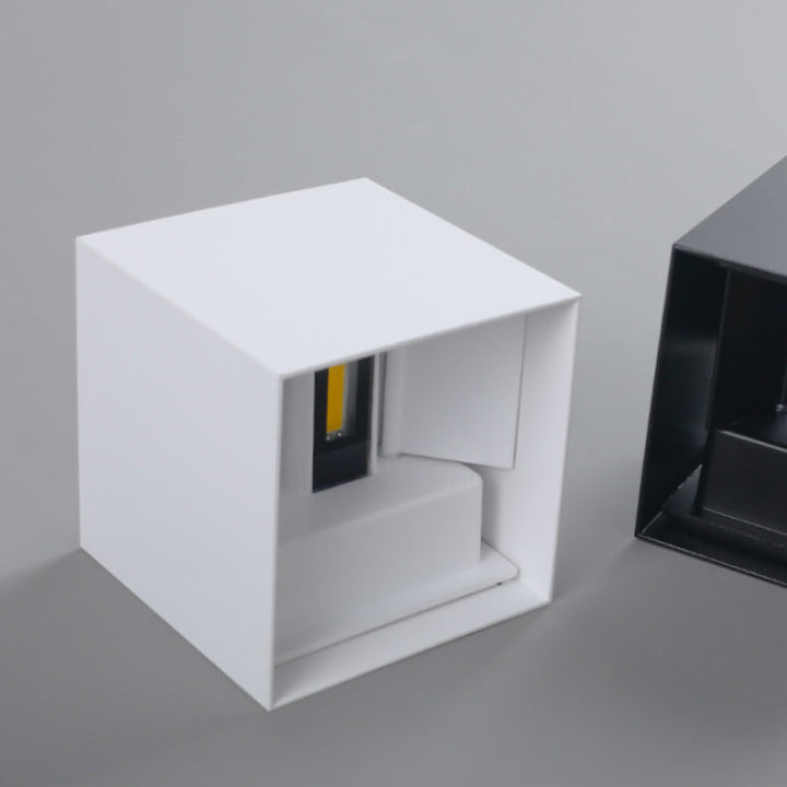 Skanto | Moderne Minimalistisk Vanntett kube Opp Ned Aluminium Glass Induksjon LED Vegg Lys Lamper For Soverom