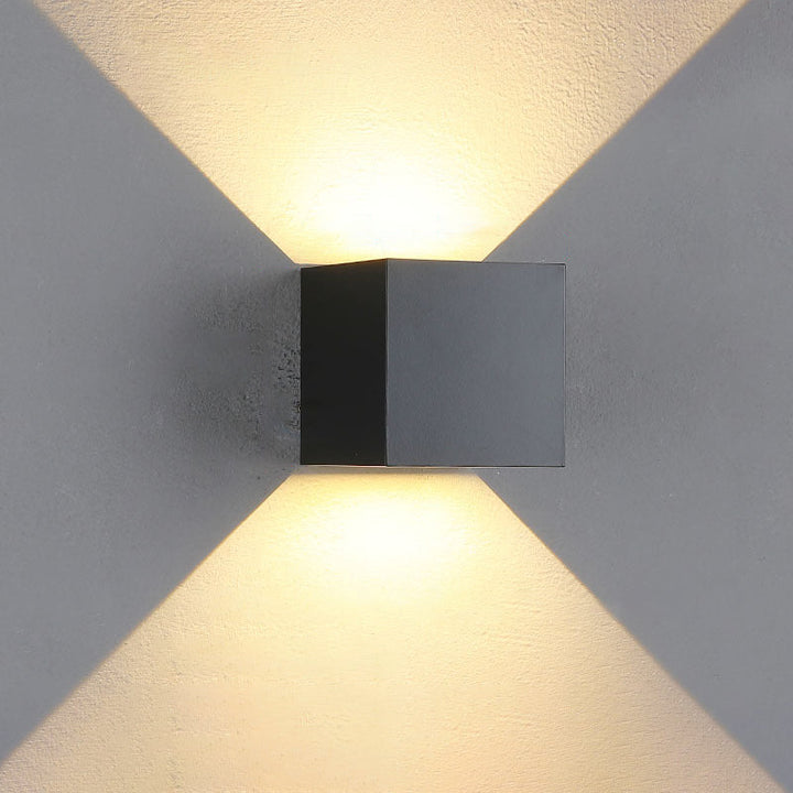 Skanto | Moderne Minimalistisk Vanntett kube Opp Ned Aluminium Glass Induksjon LED Vegg Lys Lamper For Soverom