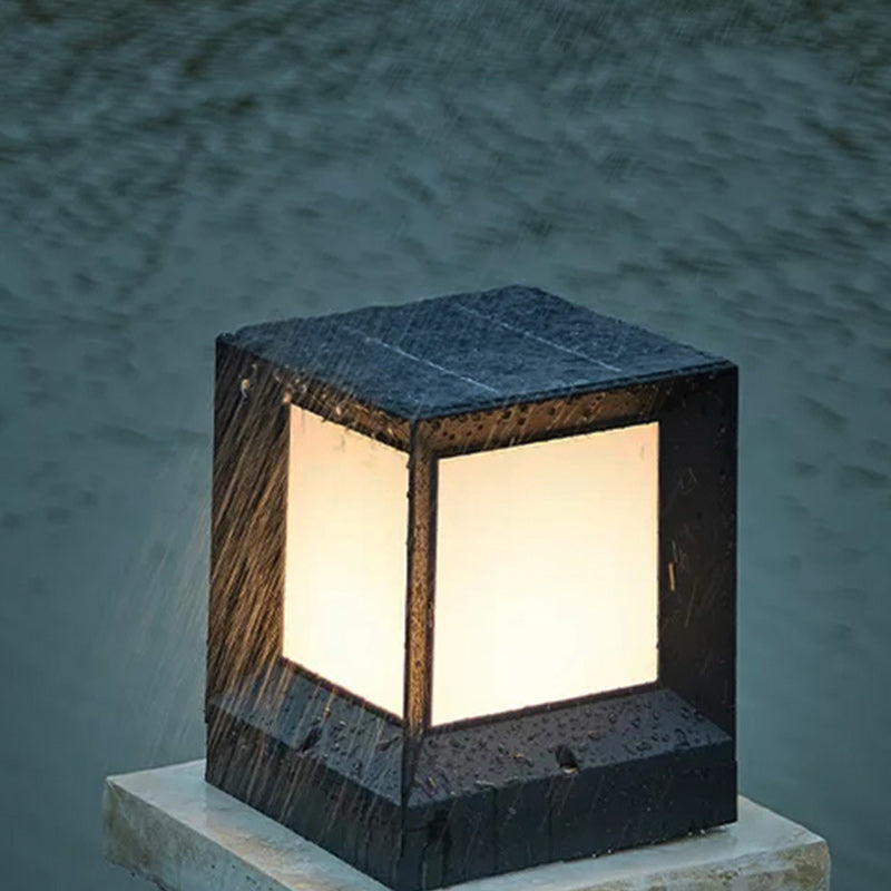 Moderne Minimalistiske Solvannfaste Firkantede Aluminium Acryll LED Utendørs Stolpe Lys For Hage | Skanto