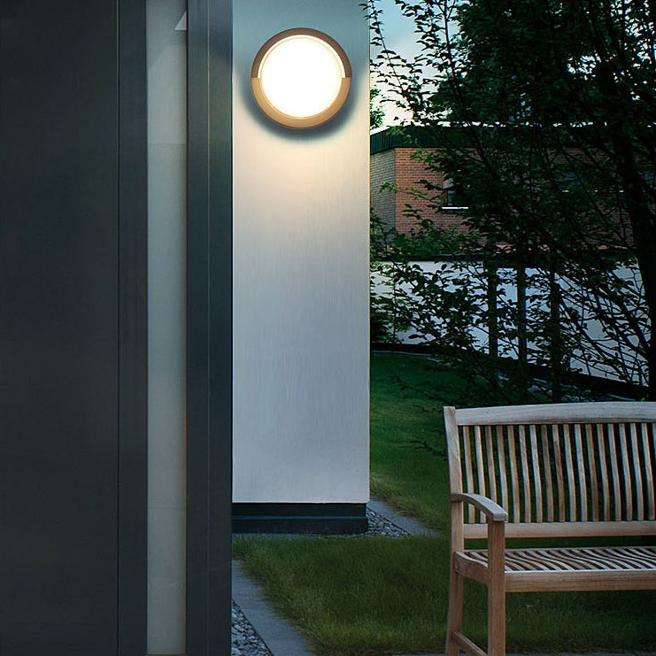 Moderne Minimalistisk Vanntett Rund Firkantet Plast Akryl LED Vegglampe For Hage | Skanto