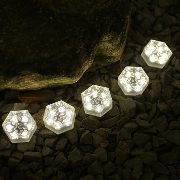 Moderne minimalistisk solarpanel vanntett hexagonal isflis ABS PVC LED plengelampe for utendørs terrasse | Skanto
