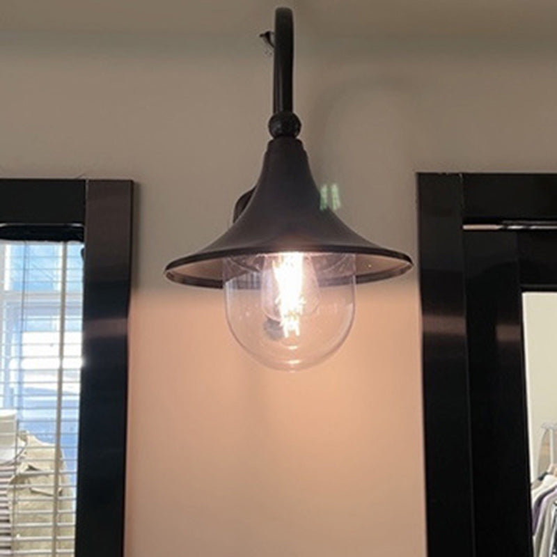 Moderne Enkelt Aluminium Trumpet Skjerm Glass 1-Lys Utendørs Vegglampe For Hage | Skanto