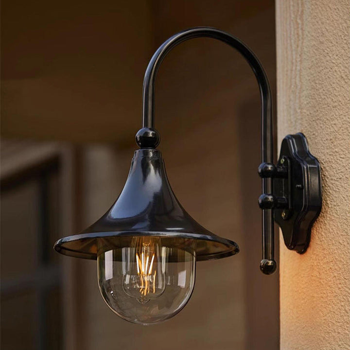 Moderne Enkelt Aluminium Trumpet Skjerm Glass 1-Lys Utendørs Vegglampe For Hage | Skanto