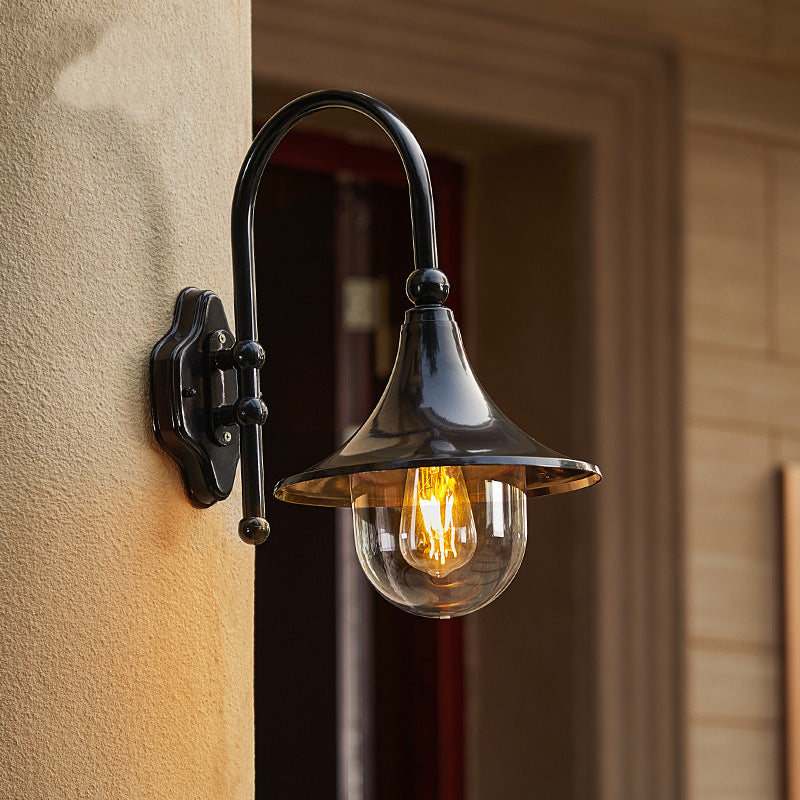 Moderne Enkelt Aluminium Trumpet Skjerm Glass 1-Lys Utendørs Vegglampe For Hage | Skanto