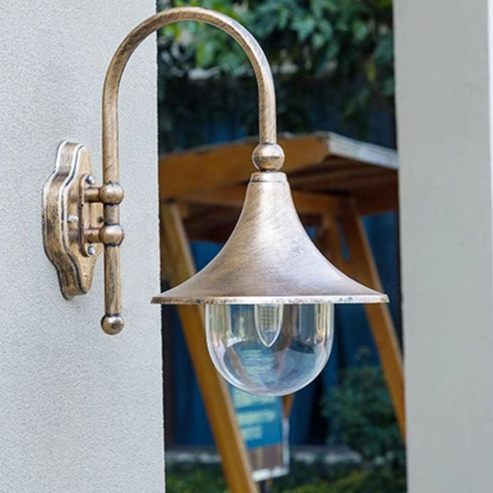 Moderne Enkelt Aluminium Trumpet Skjerm Glass 1-Lys Utendørs Vegglampe For Hage | Skanto