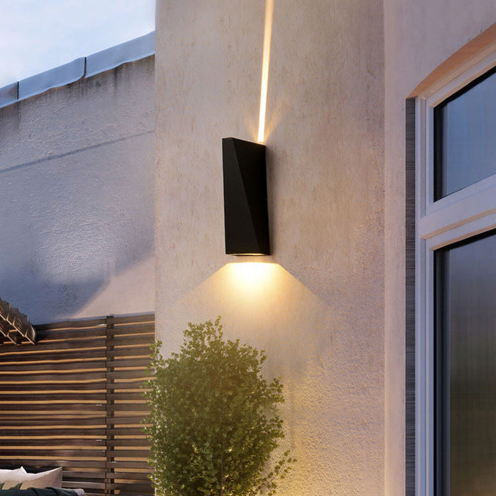 Moderne Minimalistisk Aluminiums Opp- og Nedbelyst LED Vegglampe For Utendørs Patio | Skanto