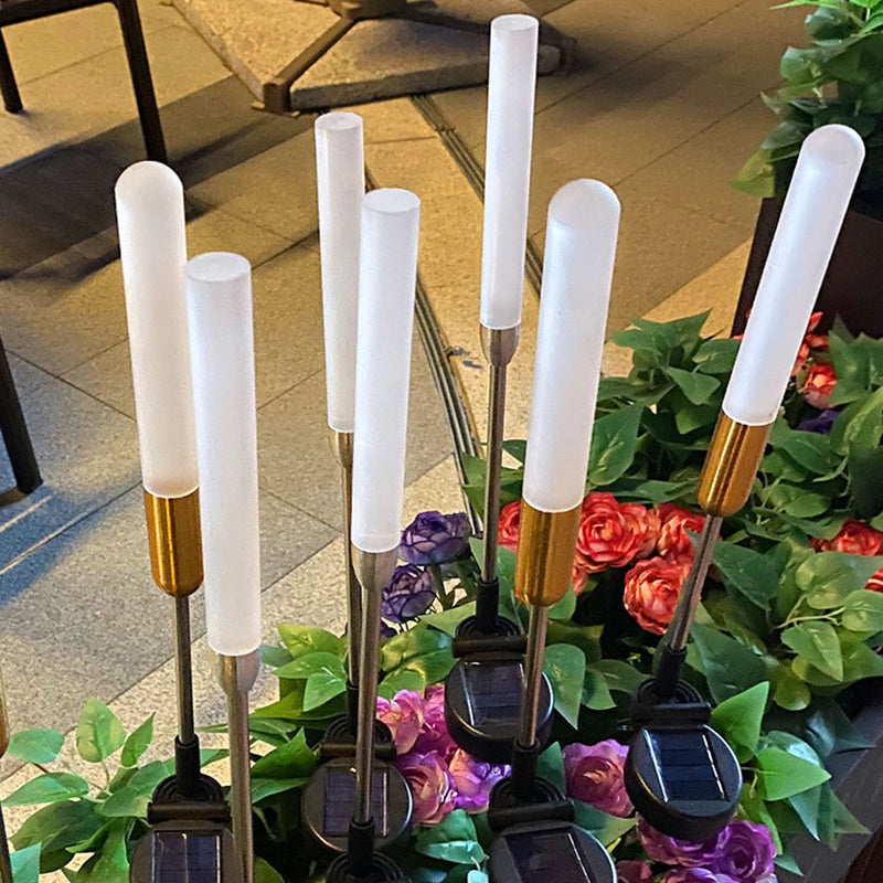 Vanntett solcelledrevet sylinderlampe laget av akryl, aluminium, rustfritt stål og ABS med LED-belysning for utendørs bruk og hagedesign.