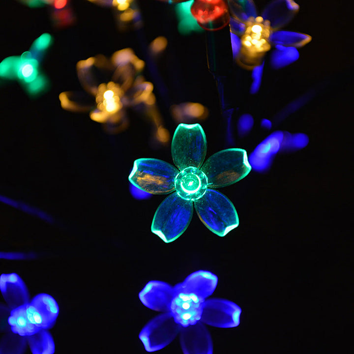 Moderne Art Deco Kirsebærblomst Lotus Plast LED Utendørs Bakke Plug Light For Hage | Skanto