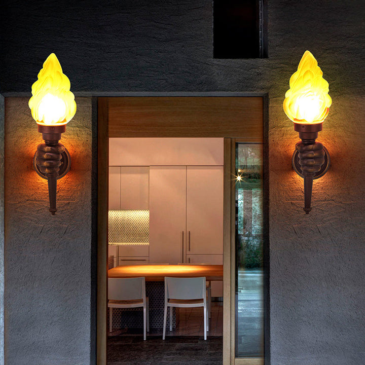 Tradisjonell Vintage Fakelbærer Form Glass Aluminium 1-Lys Vegglampe For Utendørs Patio | Skanto