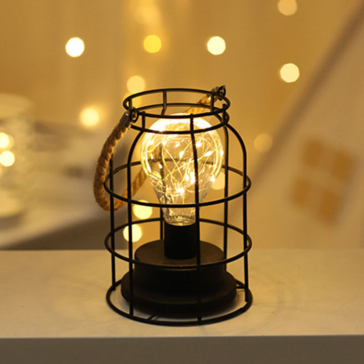 Skanto | Moderne Minimalist Vertikale Stripete Firkantrund Jern LED Bordlampe For Stue