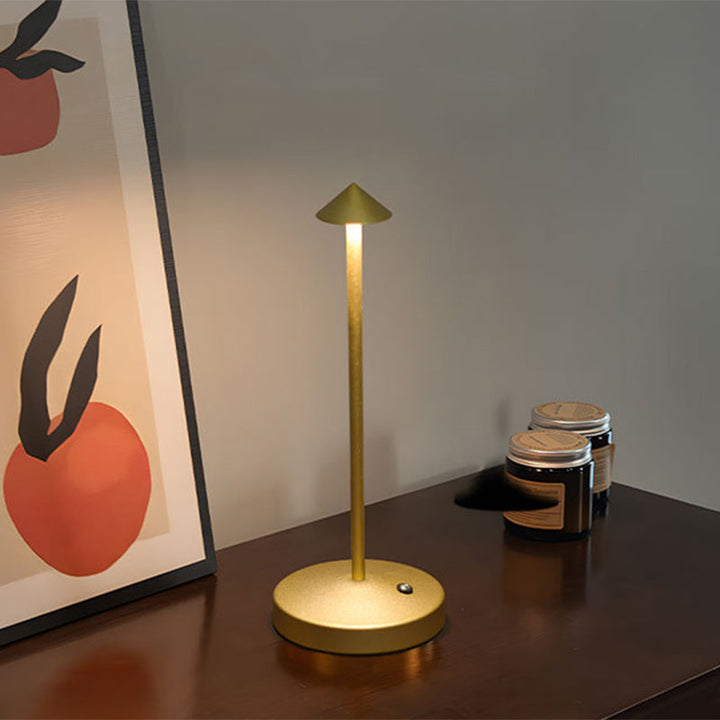 Skanto | Modern Enkelhet Triangel Kjegle Rund Akryl Sylinder Jern LED Bordlampe for Stuen