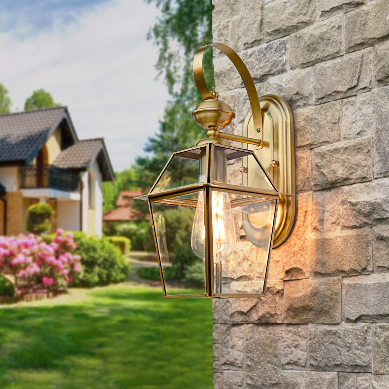 Moderne nordisk sekskantet klokke vanntett glass messing 1-lyskilde vegglampe for utendørs terrasse | Skanto