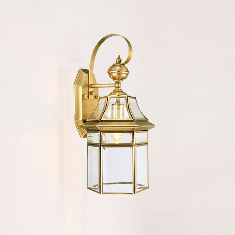 Moderne nordisk sekskantet klokke vanntett glass messing 1-lyskilde vegglampe for utendørs terrasse | Skanto