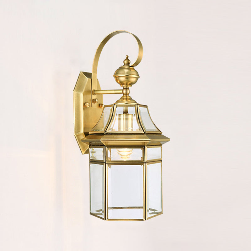Moderne nordisk sekskantet klokke vanntett glass messing 1-lyskilde vegglampe for utendørs terrasse | Skanto