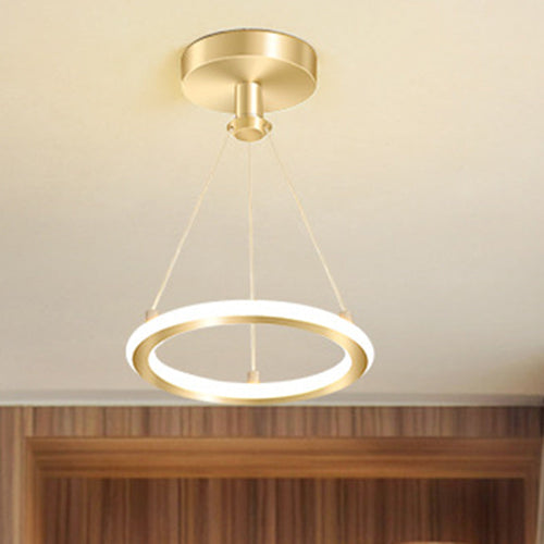 Skanto | Moderne Nordisk Rund Metall Silica LED Semi-Flush Mount Taklampe for Korridor