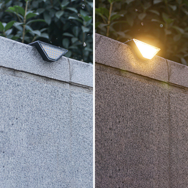 Moderne Enkelhet Sol Vannavstøtende ABS PS Triangel LED Landskapsbelysning Utendørs Lys For Utendørs Terrasse | Skanto