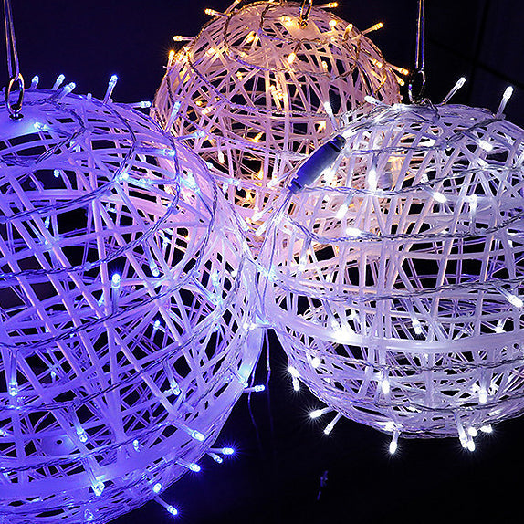 Moderne Art Deco Solvannavstøtende Veving Ball Hengende PVC Plast LED Utendørs Lys Landskapsbelysning For Hage | Skanto