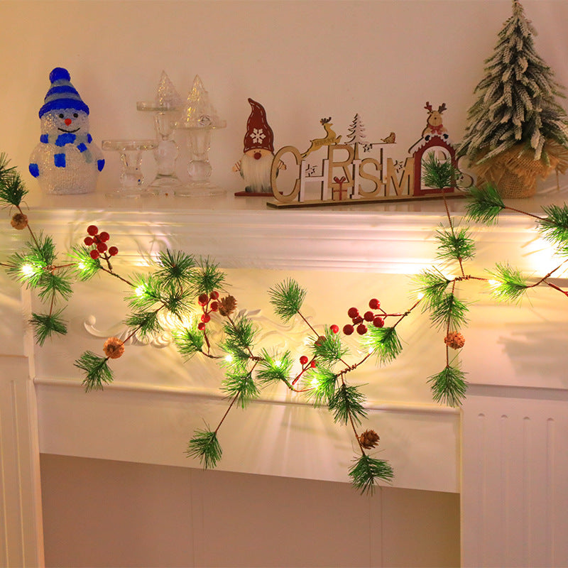 Norvo | Moderne Art Deco Batteri Kobber Plast Blad Klokkebjørk Nål Rød Frukt Juledekorasjon LED Lysstrenger For Soverom