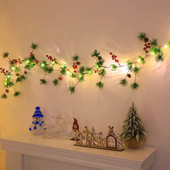 Norvo | Moderne Art Deco Batteri Kobber Plast Blad Klokkebjørk Nål Rød Frukt Juledekorasjon LED Lysstrenger For Soverom