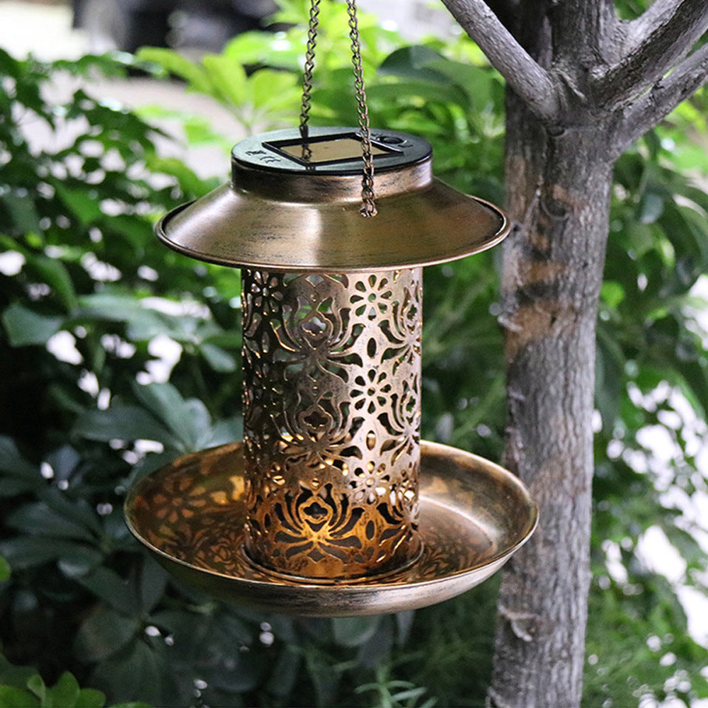 Moderne Retro Solar Vanntett Jern Fuglemater Hengende Uhullet Lantern LED Utendørs Lys Landskapsbelysning For Hage | Skanto