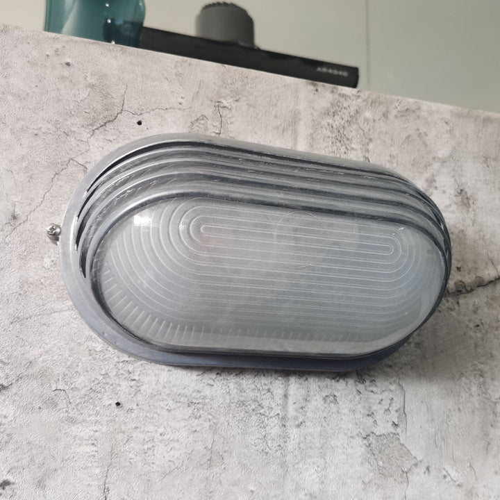 Moderne Industriell Vanntett Aluminiums Glass Frosted Oval Stripet 1-Lys Vegglampe For Utendørs Terrasse | Skanto