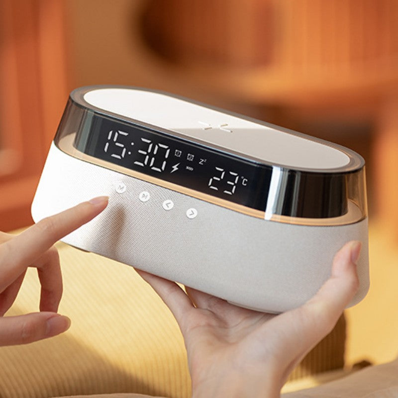 Skanto | Nattlys Trådløs Lader Alarmklokke Retro Bluetooth Høyttaler