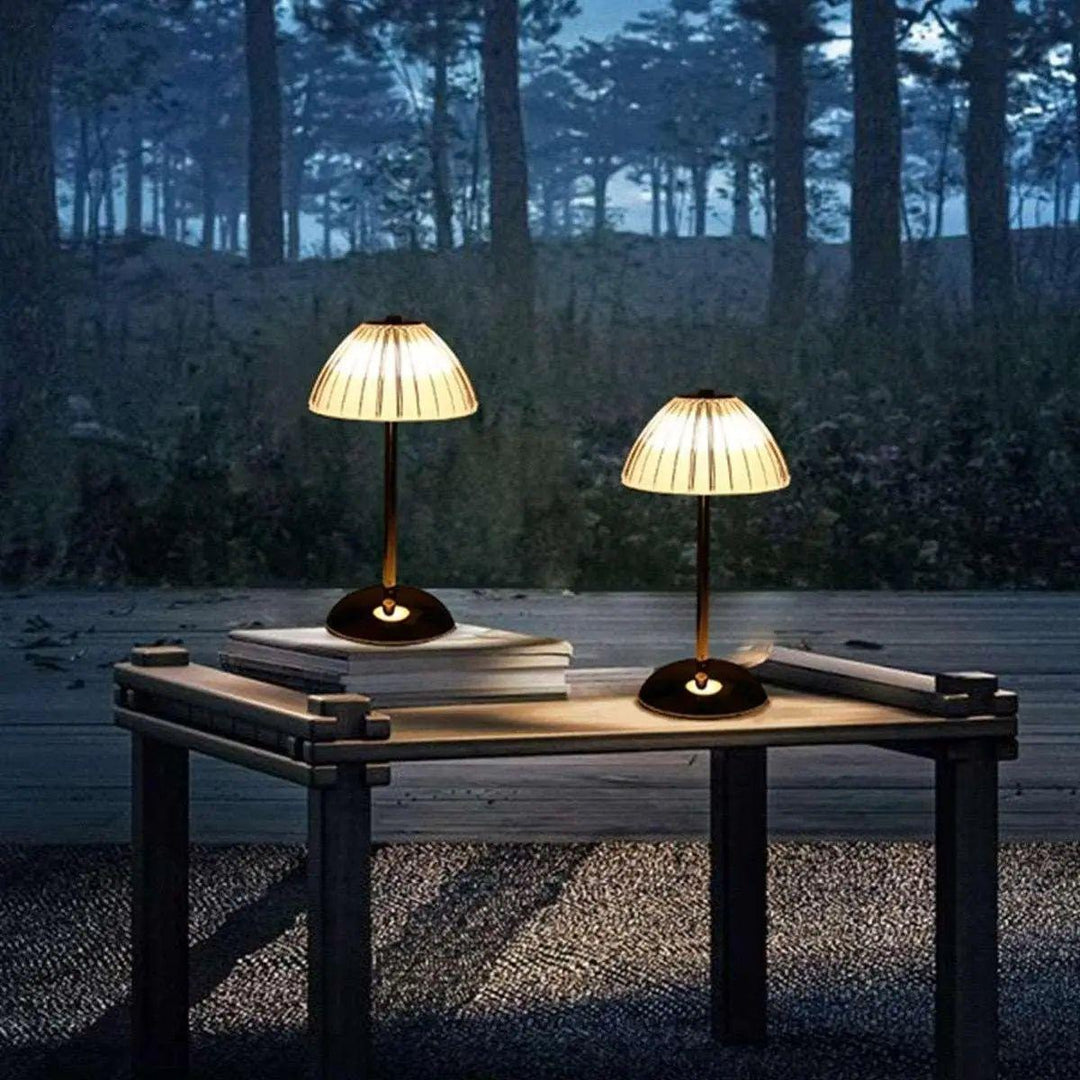 Beacon - LED-krystall nattbordslampe uten hus
