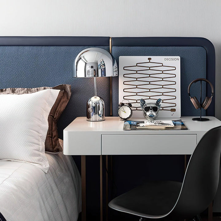 Skanto | Moderne Metall Bordlampe