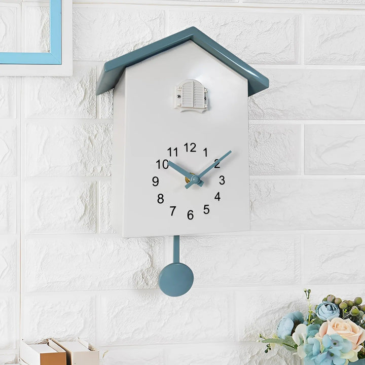 Moderne Kukkur Kvarts Veggklokke med Minimalistisk Design | Skanto