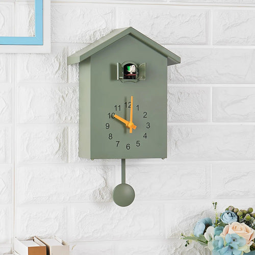 Moderne Kukkur Kvarts Veggklokke med Minimalistisk Design | Skanto
