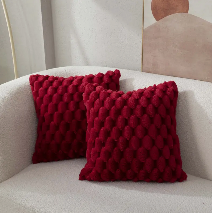 Skanto | Myk pute med fluffy putetrekk