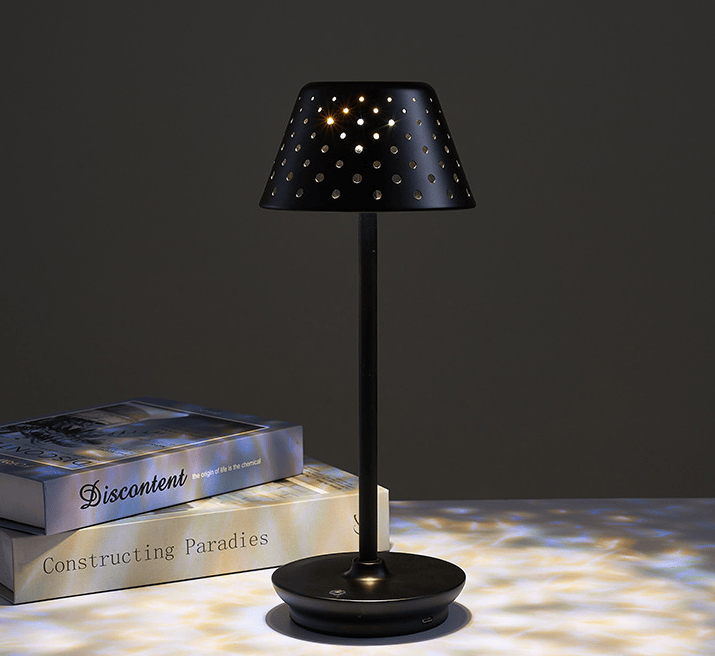 LuxeGlow – Portable LED Bordlampe for Moderne Interiør Skanto