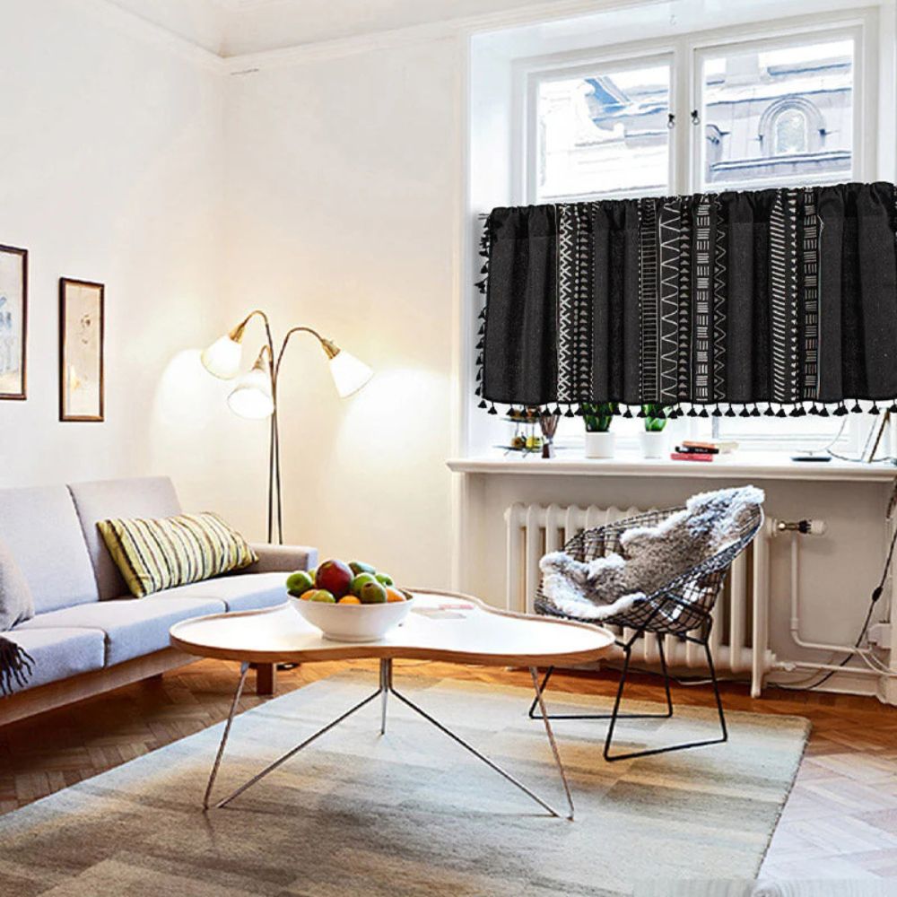 Skanto | Svart Geometrisk Tribal Frynse Kabinett Gardin