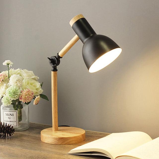 Skanto | Nordisk Skrivebordslampe Laget av Tre