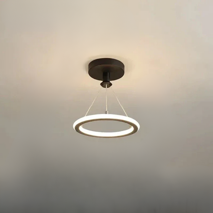 Moderne LED taklampe for gang og entréområde, minimalistisk belysning | Skanto