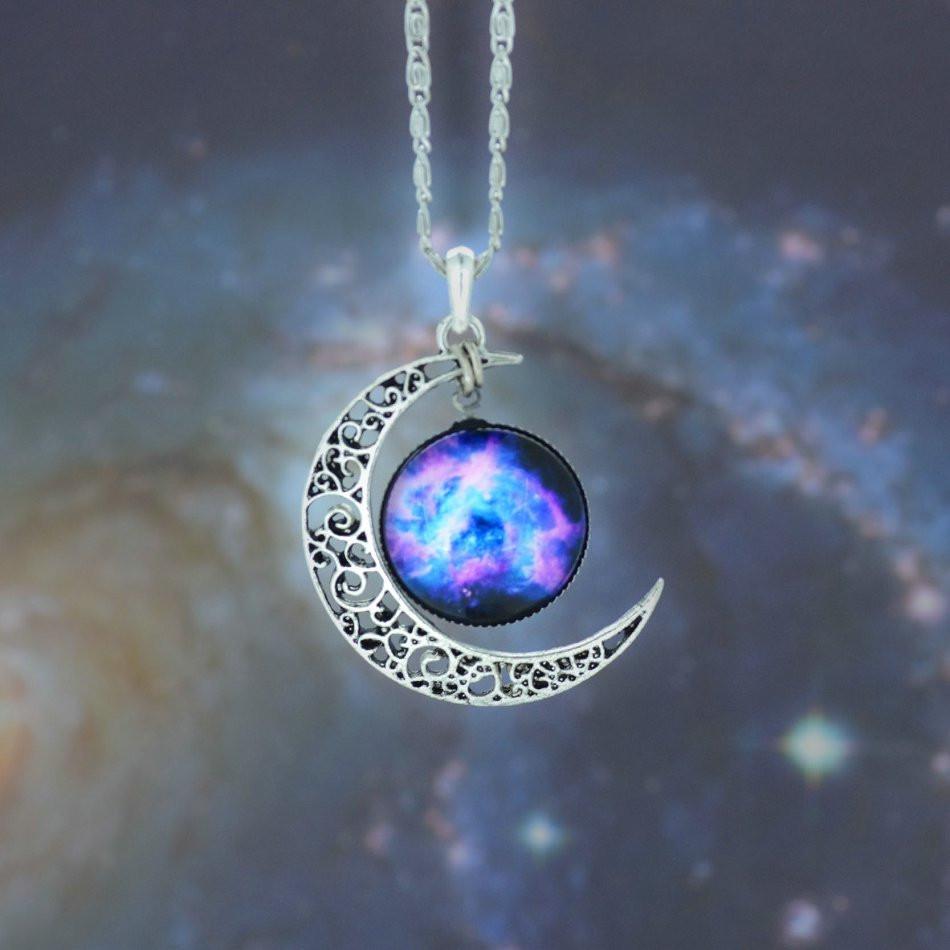 Crescent Galaxy Halskjeder | Skanto