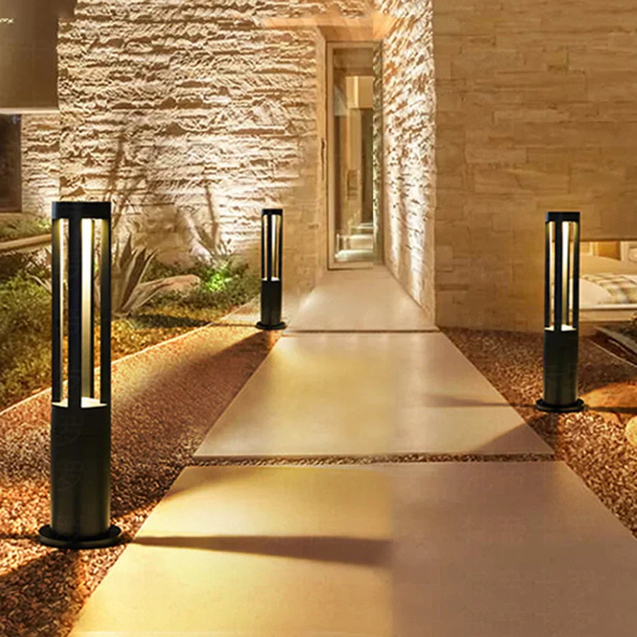 StoneGlow – Energisparende LED-hagepoli lykt | Vanntett og moderne utendørs belysning