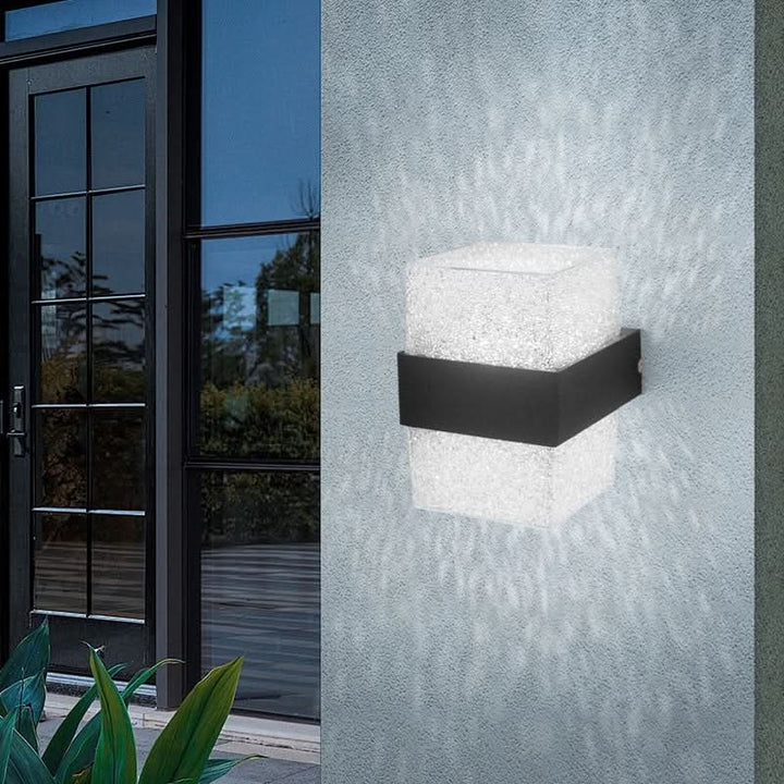 Skanto | Utendørs Vegglampe – Naturinspirert Værbestandig LED Armatur