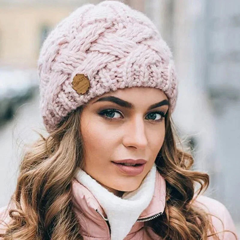 Weiche, gestrickte Wintermütze für Damen und Herren