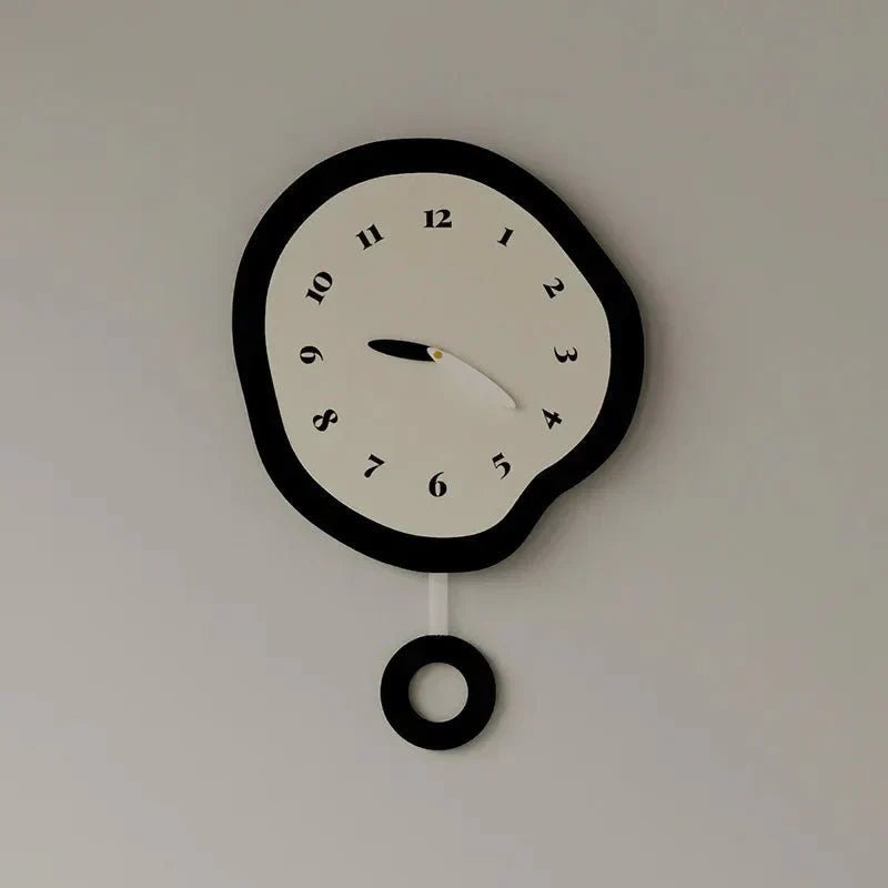 Skanto | Moderne Abstrakt Veggklokke med Elegant Akrylfinish