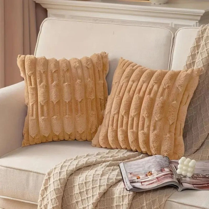 Skanto | Calm Weave Plush Cushion Cover