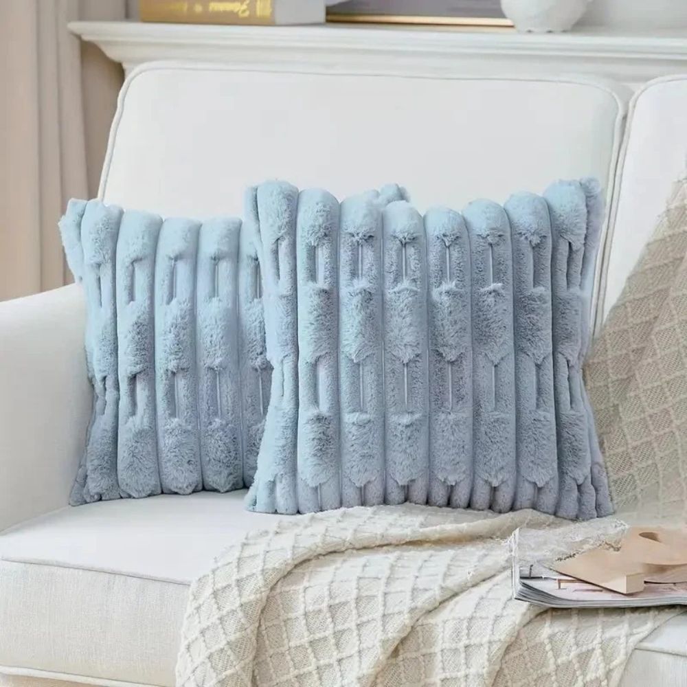 Skanto | Calm Weave Plush Cushion Cover