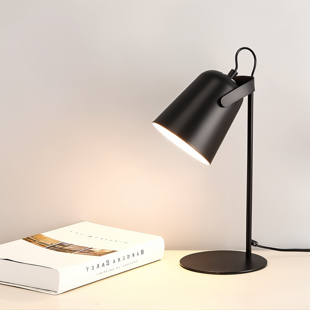 Skanto | Macaron Skrivebordslampe – Nordisk Gul Justerbar Bordlampe for Lesing og Studier