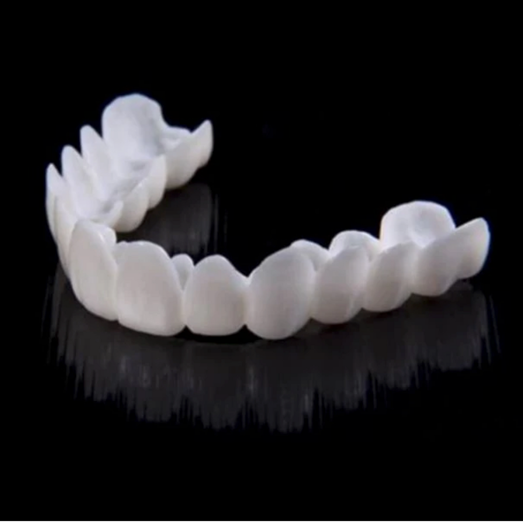 Skanto | HappySmile Facet sett | Gjenbrukbare øvre og nedre fasetter for et strålende smil