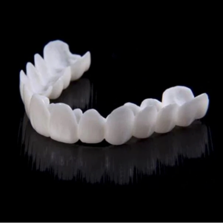 Skanto | HappySmile Facet sett | Gjenbrukbare øvre og nedre fasetter for et strålende smil